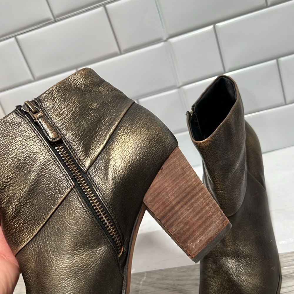 Cole Haan Nik Air Women's Booties Boots Size 9.5 B View 3